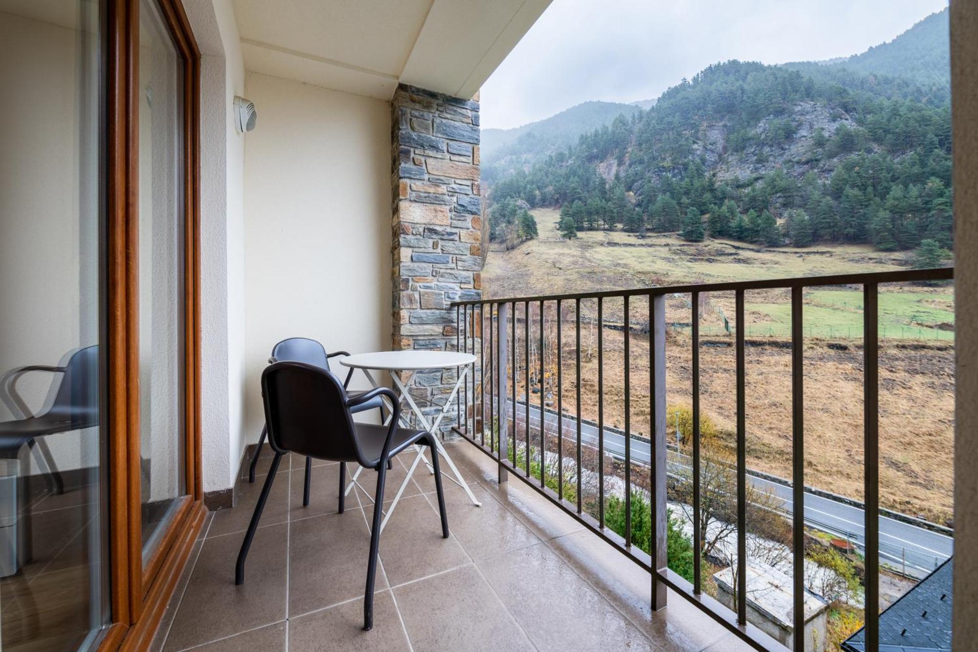 Apartamento Ribasol Vallnord En Arinsal Tintin Екстериор снимка